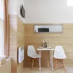 Smart In The Center